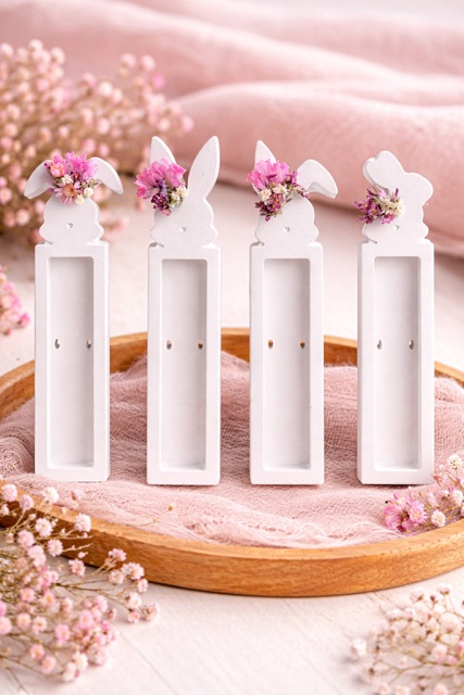 Hasenglück 4er Set - handgegossene Gipshasen mit Trockenblumen