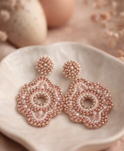 Perlenohrringe in Rosé – handgefertigtes Unikat