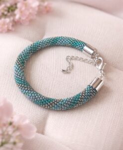 perlen-haekelarmband-tuerkis-silber-handgemacht