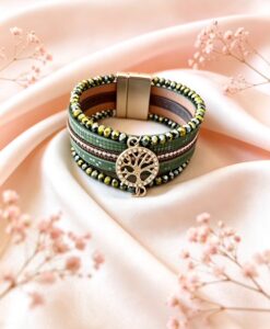 Boho-Wickelarmband in Smaragdgrün mit Magnetverschluss