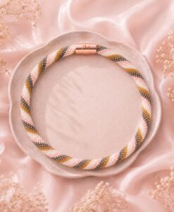 Miyuki Perlenhalskette gehäkelt in Rosa & Bronze